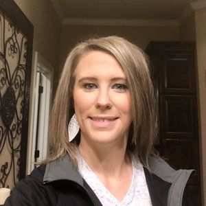 Meet your Posher, Leann